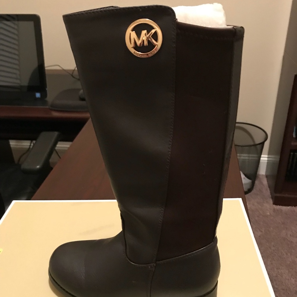 Dark brown  girls Michael kors boots size 1